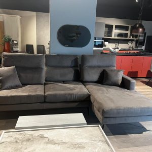 divano modello akira mobili serini